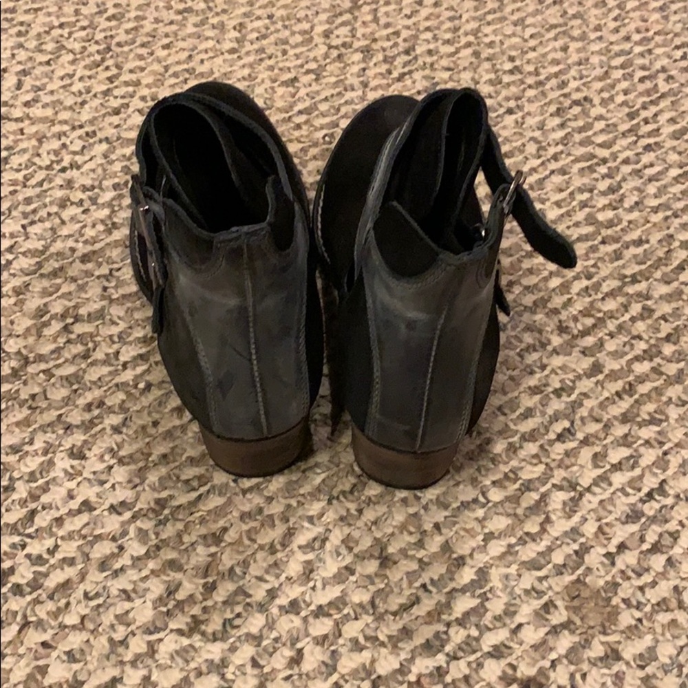 Steve Madden Black and Gray Ankle Boots Size 8M - Picture 4 of 4